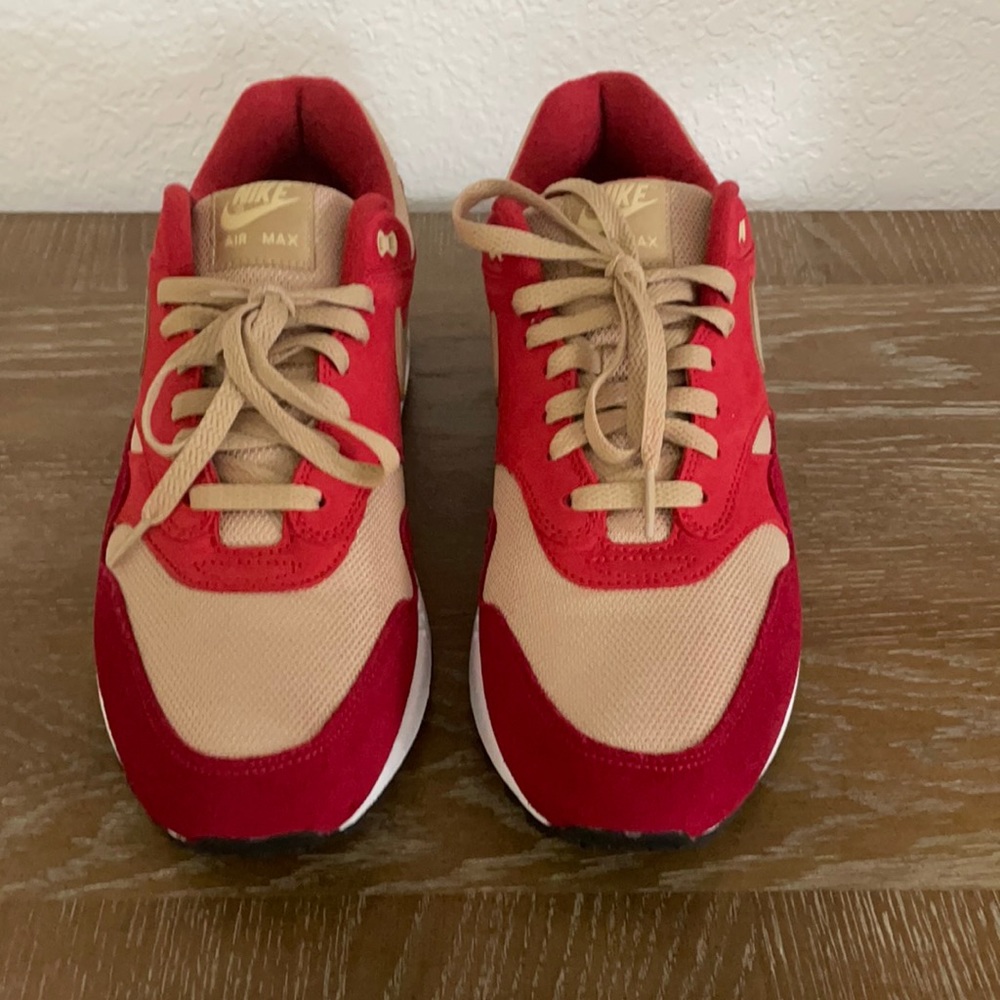 Nike Air Max 1 curry red